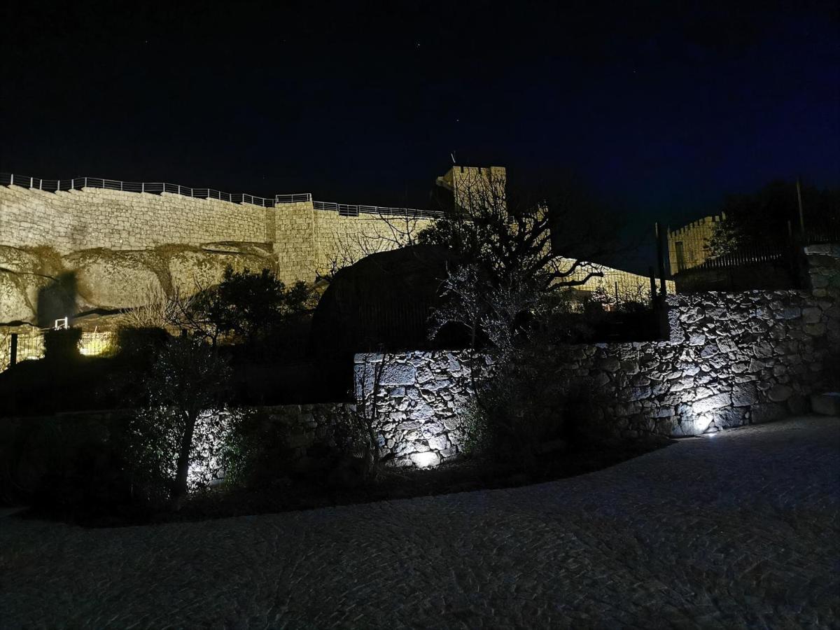 Вилла Casa Do Penedo Castle House Линьяриш Экстерьер фото
